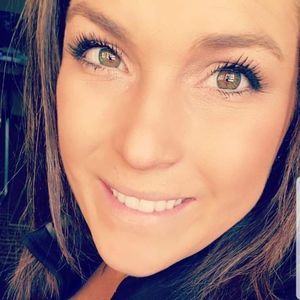 Meet your Posher, Cara